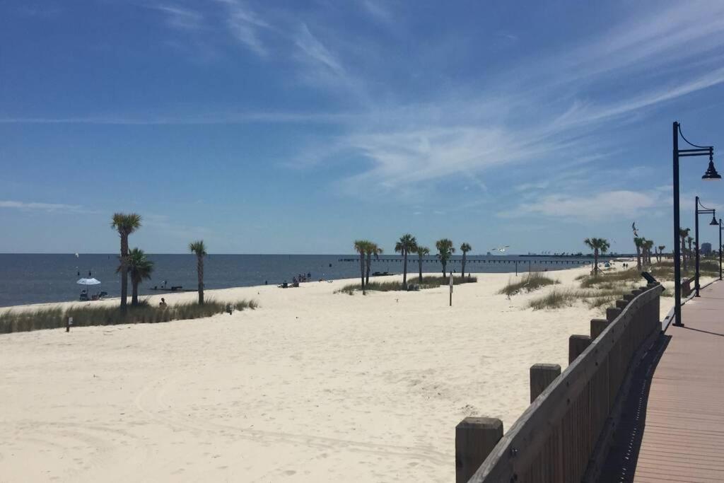 Seaside Gem Apartment Biloxi Luaran gambar